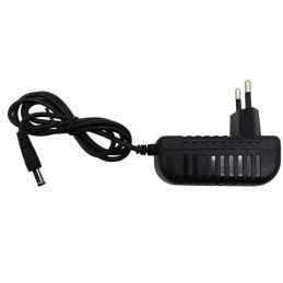 Transformateur 230VAC/12VDC 3A avec connecteur 5.5mm*2.1mm-2.5mm
